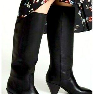 New Frye Lila Boots, Genuine Italian Leather 16 inch calf, 3 inch heel. Superb.